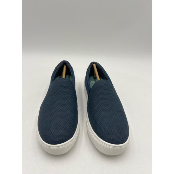 Dr. Scholl's Shoes Women's Nova Slip On Fashion Sneaker,Navy Blue, Size 8 - Picture 3 of 6